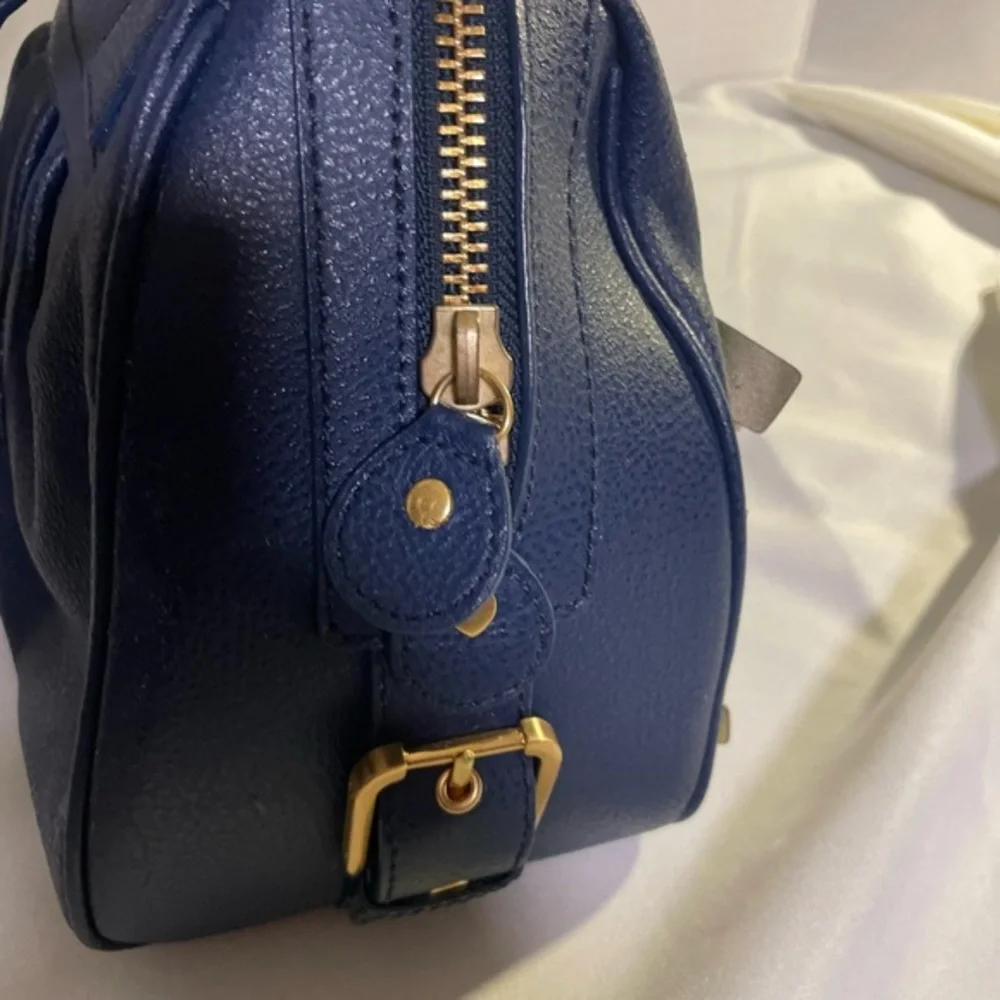 🟢 Samantha Thavasa Bow-Embellished Satchel / Boston Bag Navy Blue, Gold Hardware